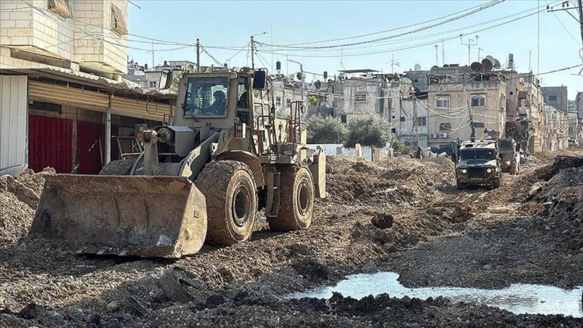 İsrail ordusu, Batı Şeria'da Filistinlilere ait 106 ev için yıkım kararı aldı